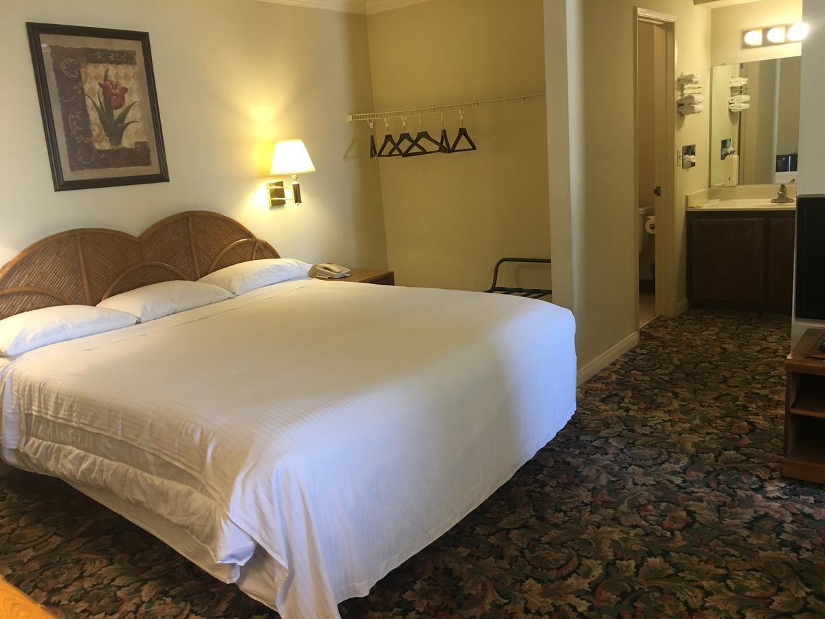 Grand Inn財神客棧 Monterey Park Luaran gambar